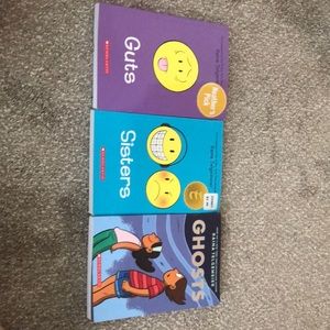 Raina Telgemeier Graphic Novels